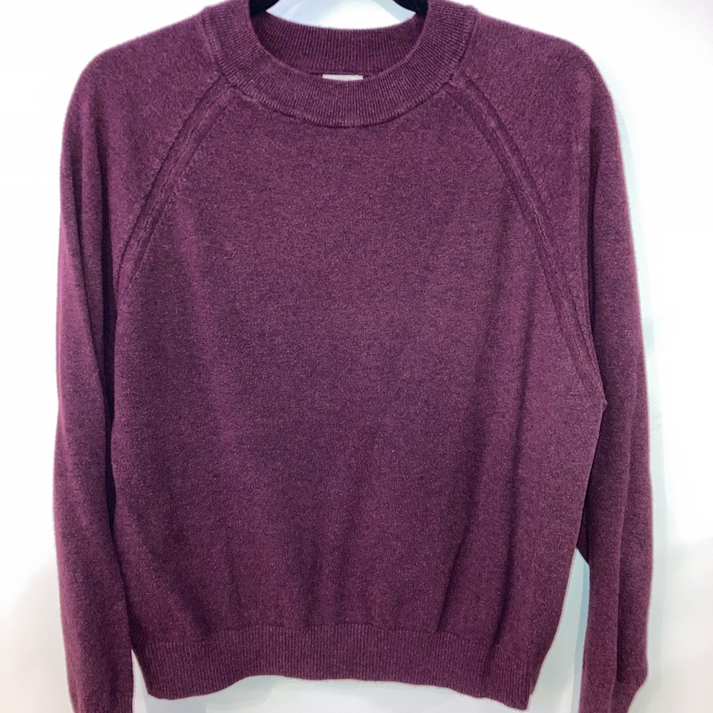 Maroon lightweight sweater